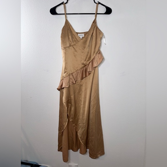 Revolve x Song of Style Yuki Midi Dress NWOT - Picture 4 of 12